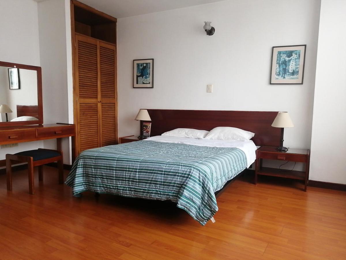 Hotel Santa Monica 波哥大 外观 照片