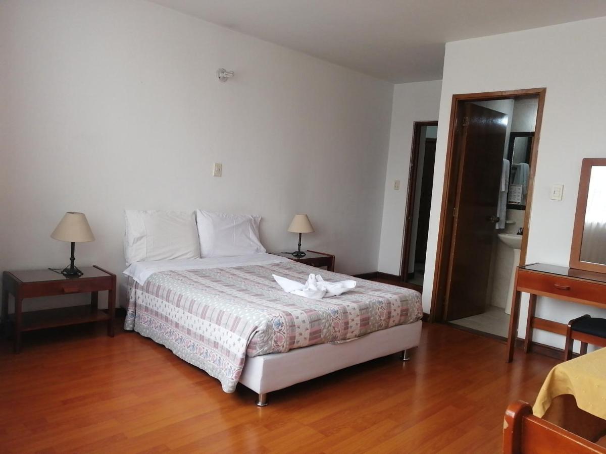 Hotel Santa Monica 波哥大 外观 照片