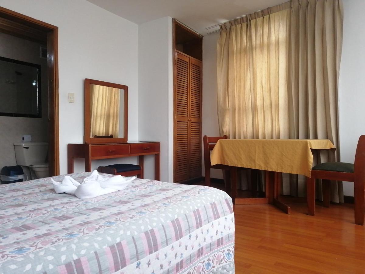Hotel Santa Monica 波哥大 外观 照片
